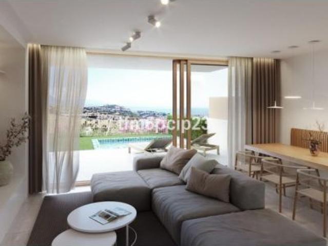 Casa en venta en San Luis de Sabinillas, Costa del Sol Occidental