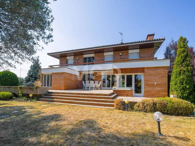 Chalet en venta en Baix Vila, Osona