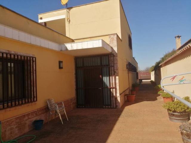 Chalet en venta en Manzanares, Castilla-La Mancha
