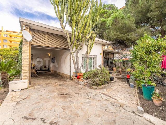 Chalet en venta en Salou