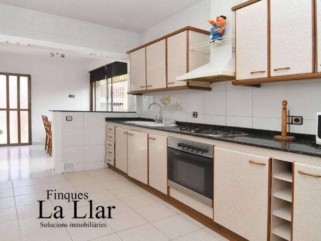 Chalet en venta en Centre, Baix Llobregat