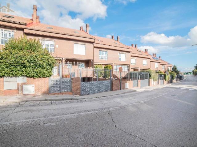 Chalet en venta en Rozas De Puerto Real, Madrid