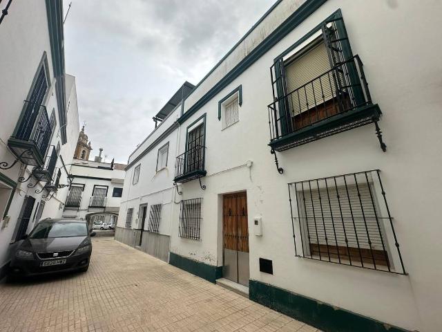 Chalet en venta en Marchena, Andalucía