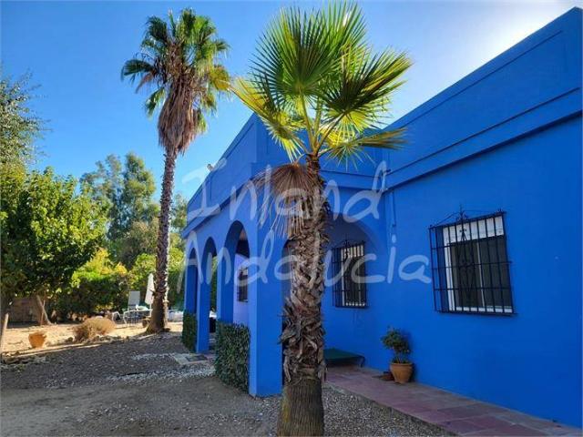 Chalet en venta en Marchena, Sevilla