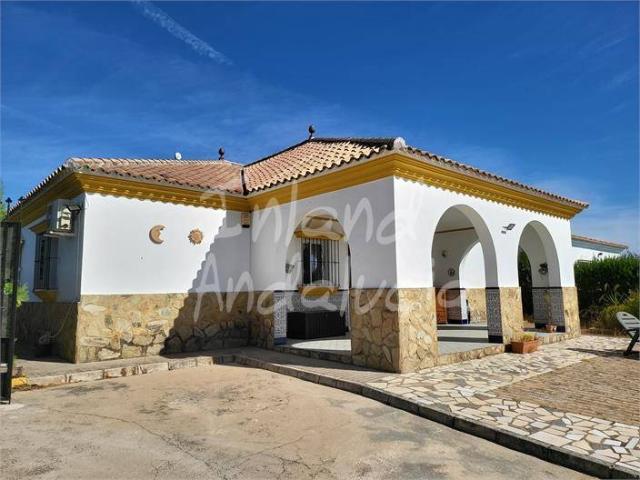 Chalet en venta en Marchena, Andalucía