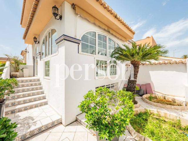 Villa en venta en Sueca