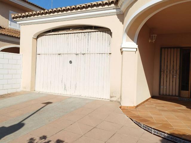 Villa en venta en Sueca