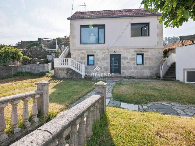 Chalet en venta en Santa María do Porto de Marín, O Morrazo