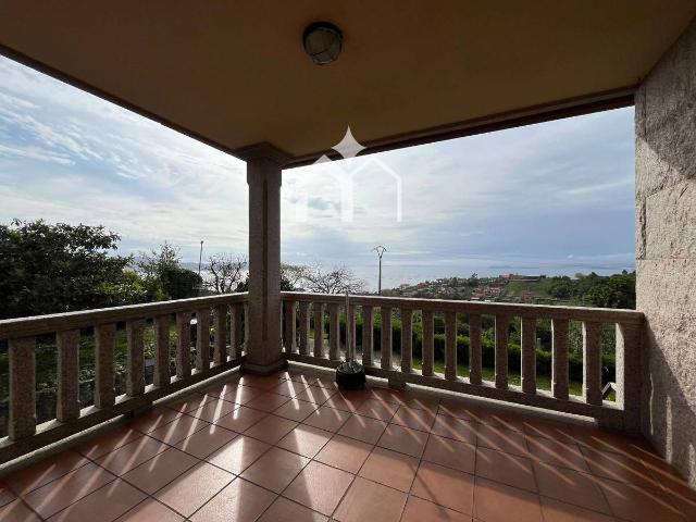 Chalet en venta en Santa María do Porto de Marín, O Morrazo