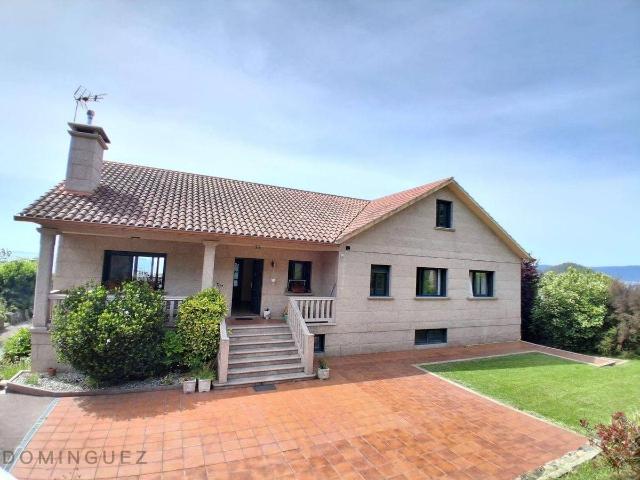 Chalet en venta en Santa María do Porto de Marín, O Morrazo