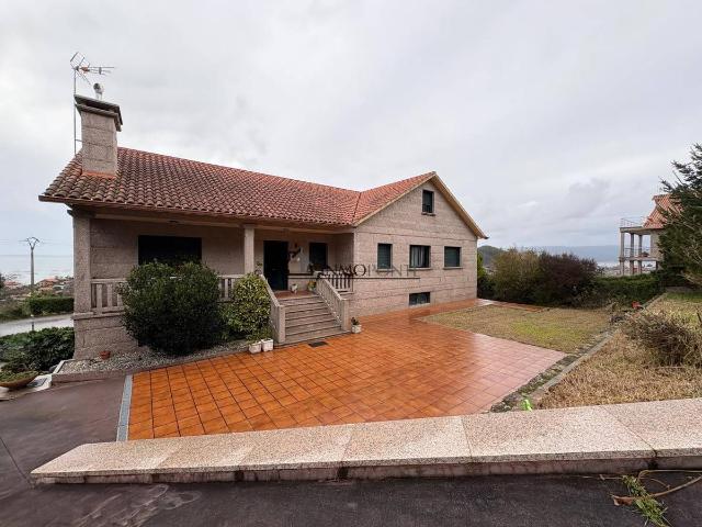 Chalet en venta en Santa María do Porto de Marín, O Morrazo