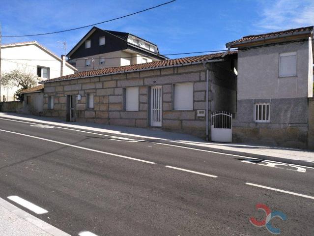 Chalet en venta en Ourense, Gomesende
