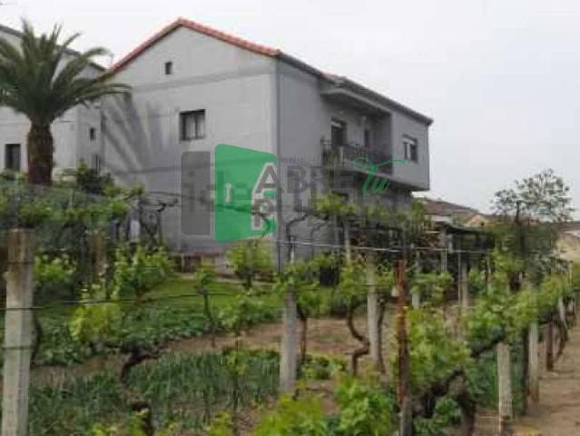 Chalet en venta en Centro, Ourense