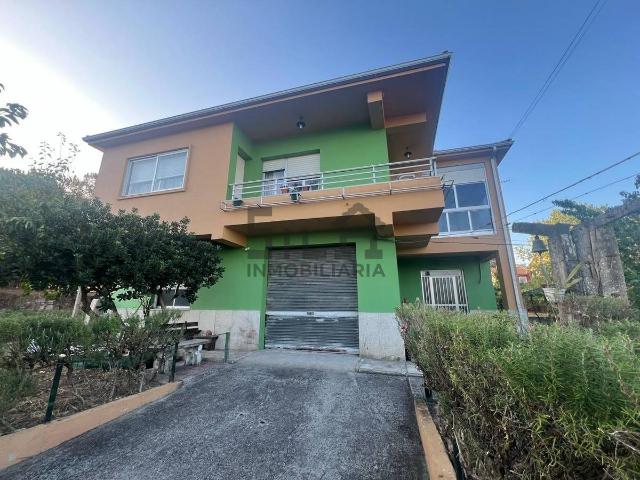 Chalet en venta en Centro, Ourense