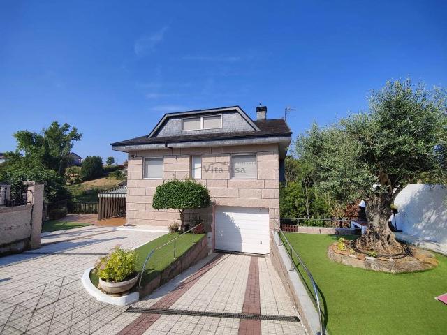 Chalet en venta en Centro, Ourense