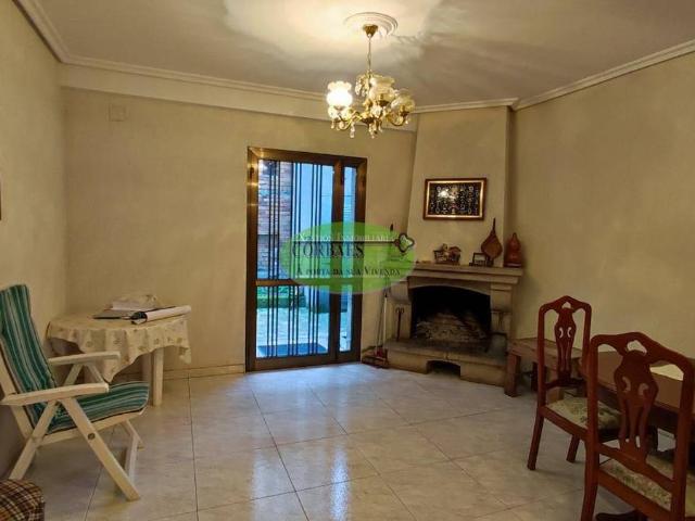 Chalet en venta en Centro, Ourense