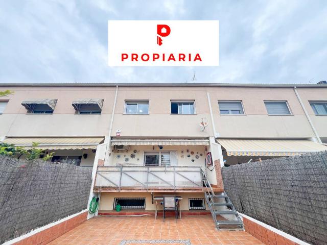 Chalet en venta en Martorell, Barcelona