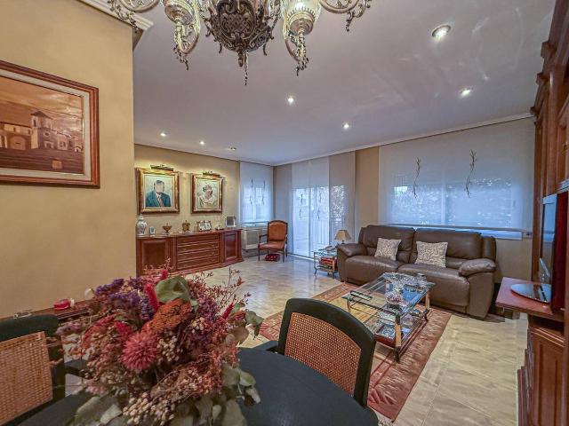 Chalet en venta en Martorell, Barcelona