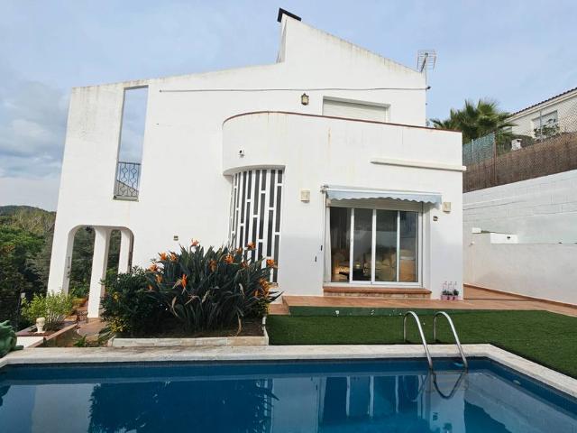 Villa en venta en Lloret De Mar