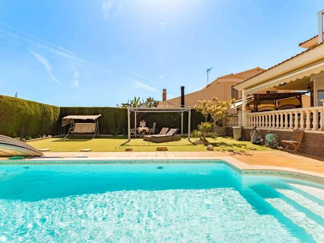 Chalet en venta en Calafell, Baix Penedès