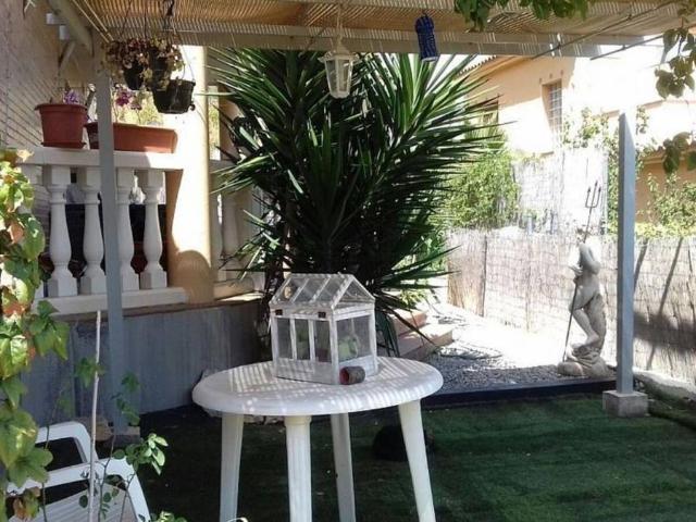 Villa en venta en Cubelles, Barri de la Creu