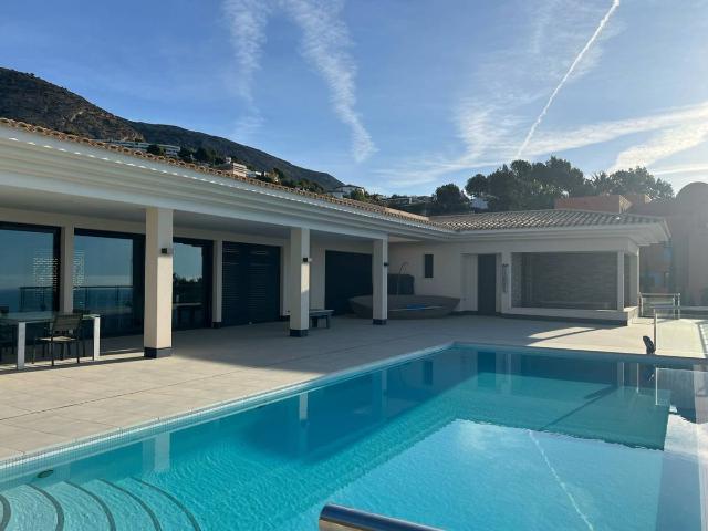 Chalet en venta en la Marina Baixa, Valencia