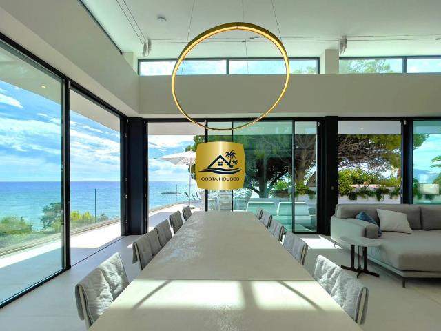 Villa en venta en Altea, Capnegret