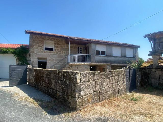 Chalet en venta en Maside, O Carballiño