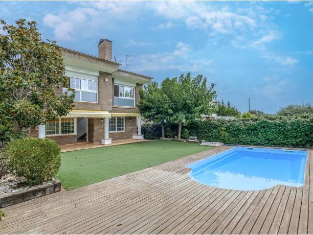 Chalet en venta en Can Vinyers, Vallès Occidental
