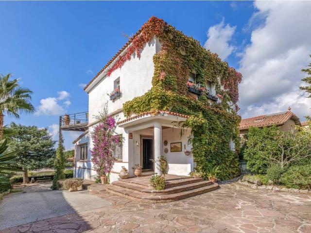 Chalet en venta en Can Vinyers, Matadepera