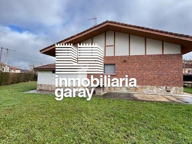 Chalet en venta en Medina De Pomar, Castilla y León