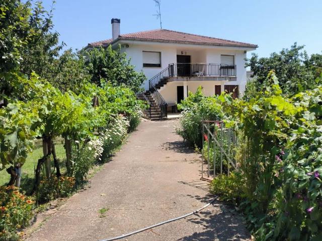 Chalet en venta en Medina De Pomar, Castilla y León