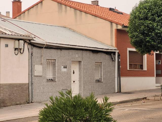 Chalet en venta en Medina Sur, Medina Del Campo