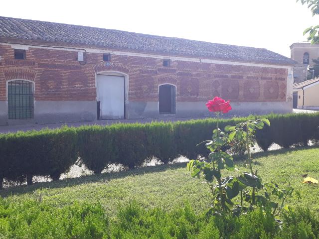 Villa en venta en Medina Del Campo, Medina Sur