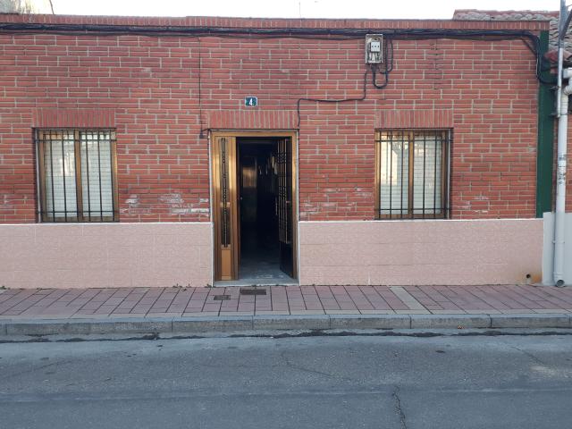 Villa en venta en Medina Del Campo, Medina Sur