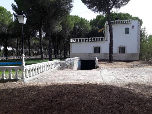 Villa en venta en Medina Del Campo, Medina Sur