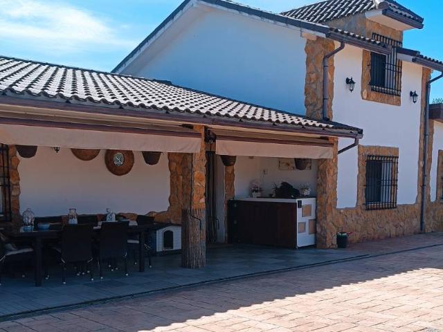 Chalet en venta en Mejorada Del Campo, Madrid