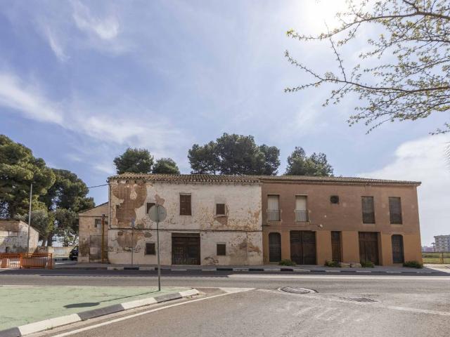 Chalet en venta en l'Horta Nord, Valencia