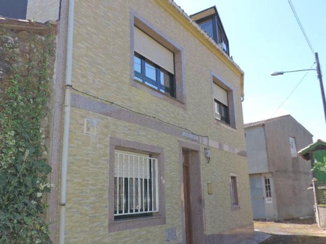 Chalet en venta en Melide, Terra de Melide