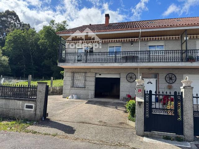 Chalet en venta en O Ribeiro, Galicia