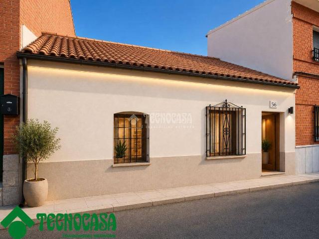 Chalet en venta en Menasalbas, Castilla-La Mancha
