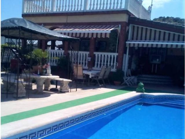 Chalet en venta en Mengíbar, Andalucía