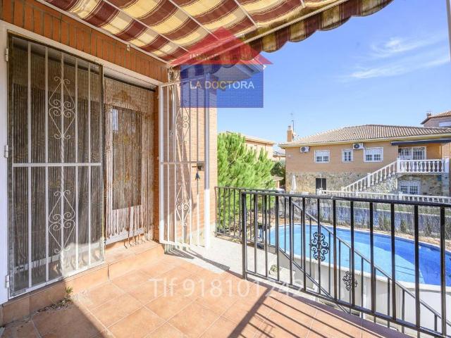 Chalet en venta en Méntrida, Toledo