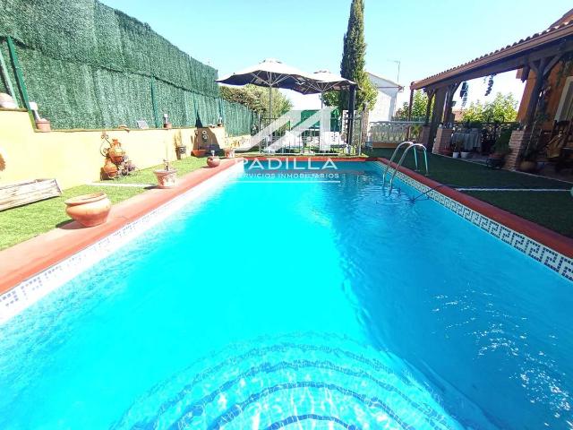 Chalet en venta en Méntrida, Toledo