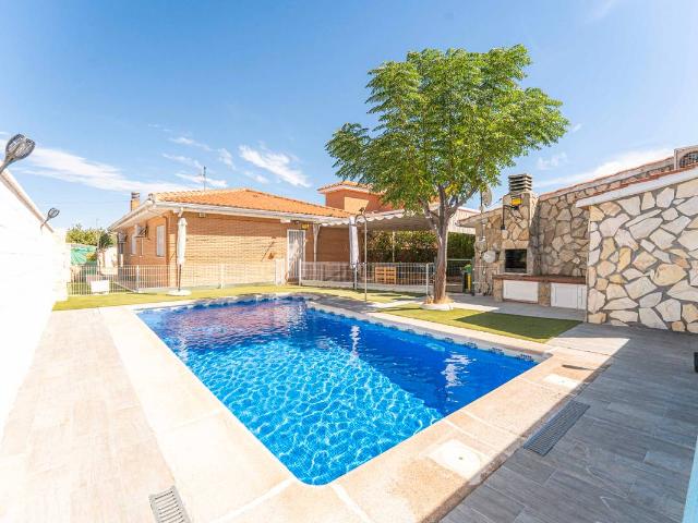 Chalet en venta en Méntrida, Toledo