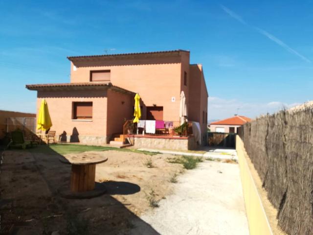 Chalet en venta en Méntrida, Toledo