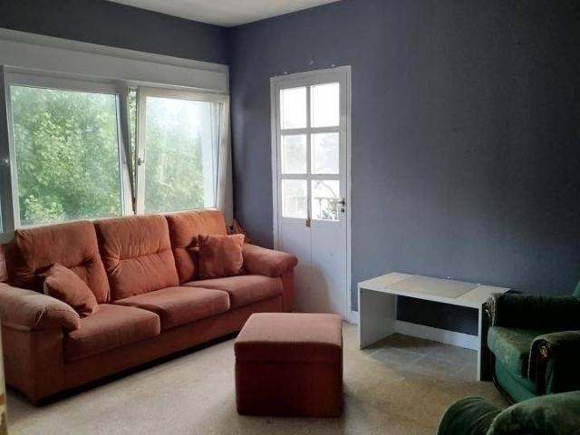 Chalet en venta en Oleiros, A Coruña