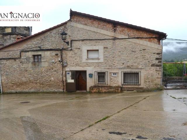 Chalet en venta en Merindad De Valdivielso, Castilla y León