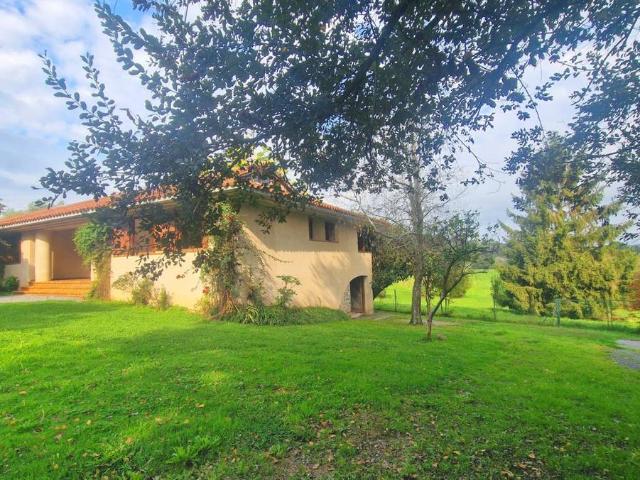 Chalet en venta en San Miguel de Meruelo, Meruelo