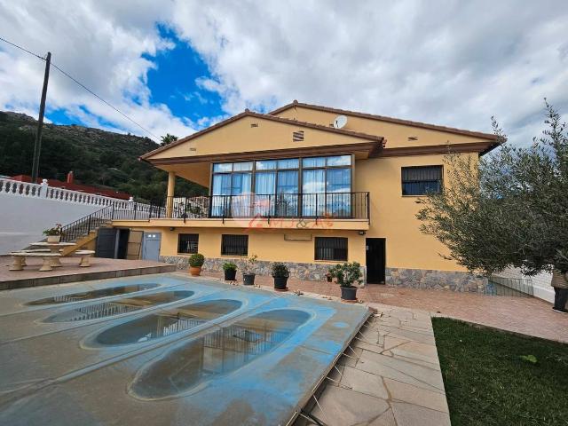 Chalet en venta en Castelló de la Plana / Castellón de la Plana, Castelló / Castellón